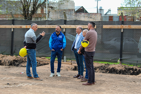 Avanza la construcción del gimnasio deportivo y SUM de la FCS